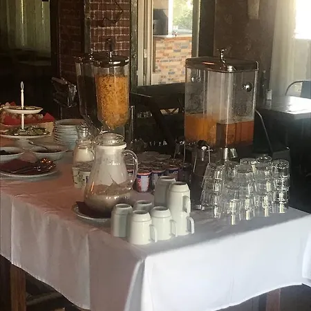 Manufaktura 3*