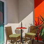 Manufaktura 3* Kastela