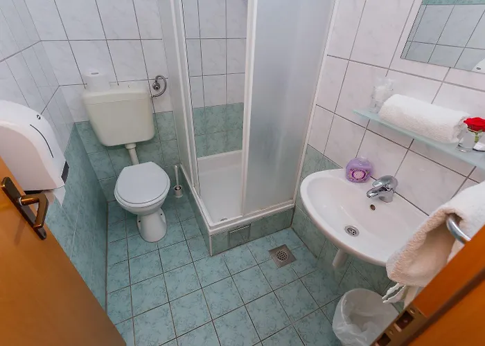 Hotel Manufaktura 3*